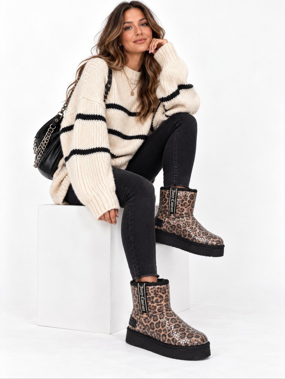 Juicy Couture OClock Boots 6.5 Leopard Sequin Faux Fur Platform Y2K Sparkle